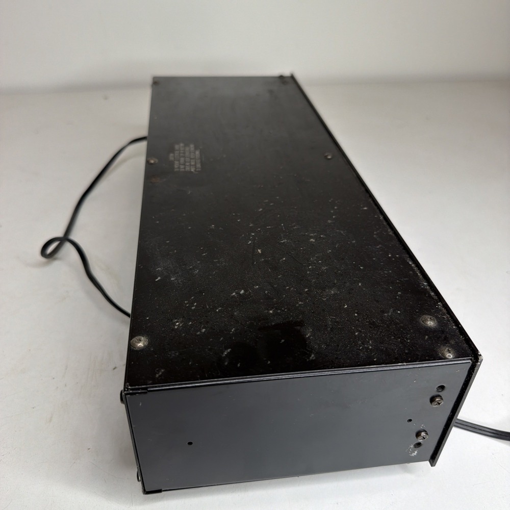 NUMARK EQ 2450 10 BAND STEREO FREQUENCY EQUALIZER VINTAGE UNTESTED - Picture 11 of 12